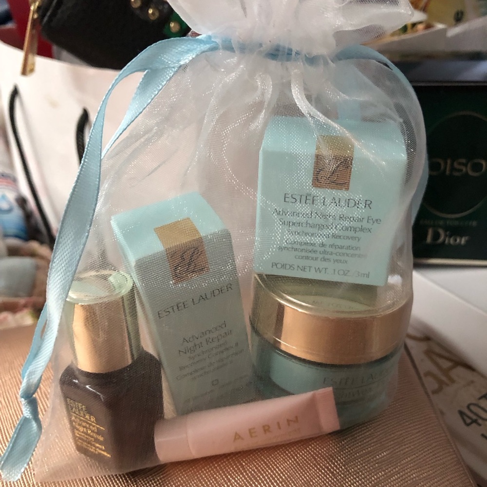 Estée Lauder Nightime Skincare Routine - Deluxe Sample Size